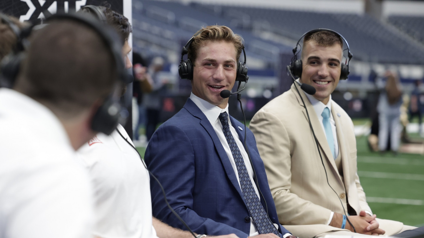 Sports Media: Big names and big personalities drive Fox pregame show