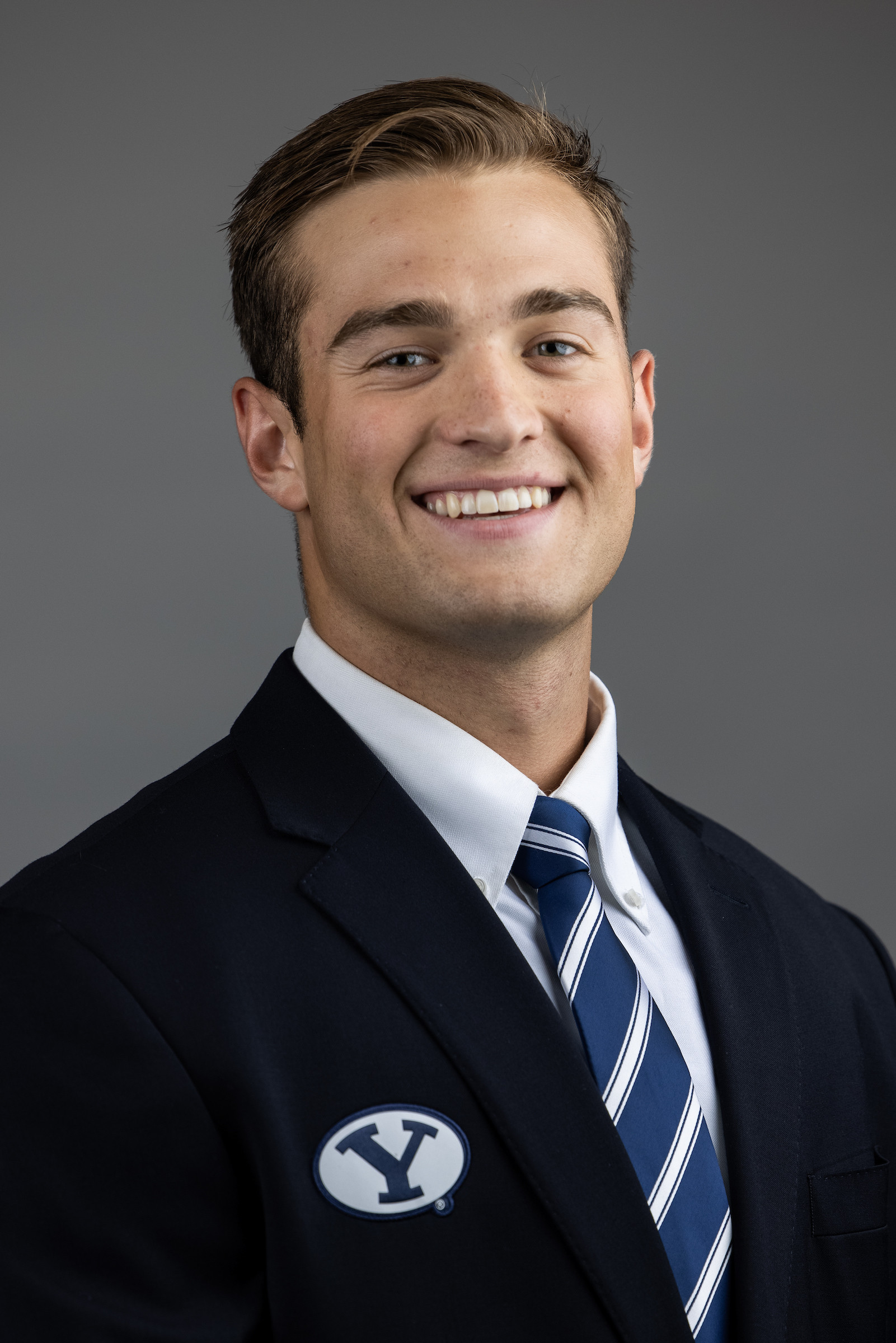 Chase Roberts - Football 2025 - BYU Athletics - Official Athletics Website  - BYU Cougars, image size:1601x2400