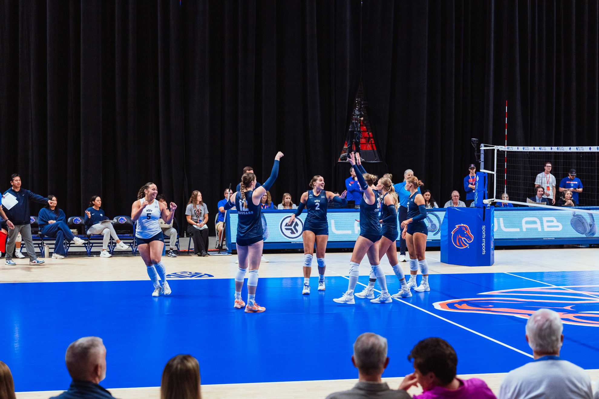 No. 25 Cougars hit .400 in sweep of Broncos