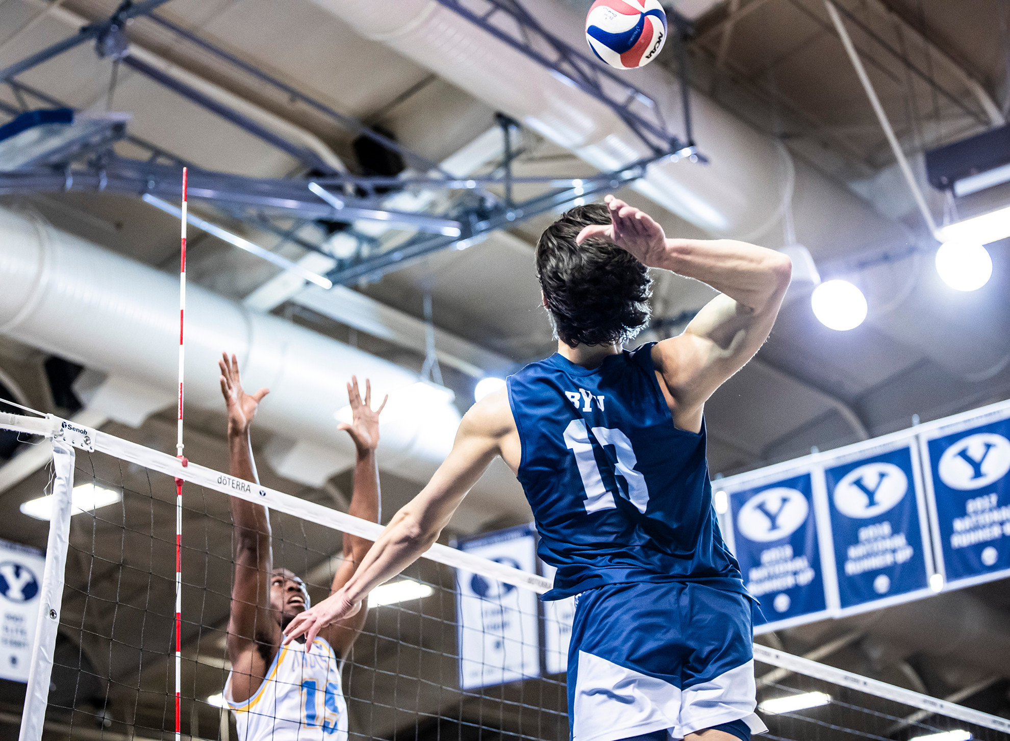 Browne's Career-high 26 Kills Guide BYU Through Five-set Win Over No. 7 ...