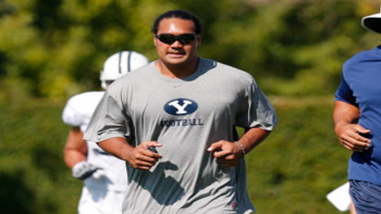 Get to Know: Shaun Nua - BYU Athletics - Official Athletics Website - BYU  Cougars