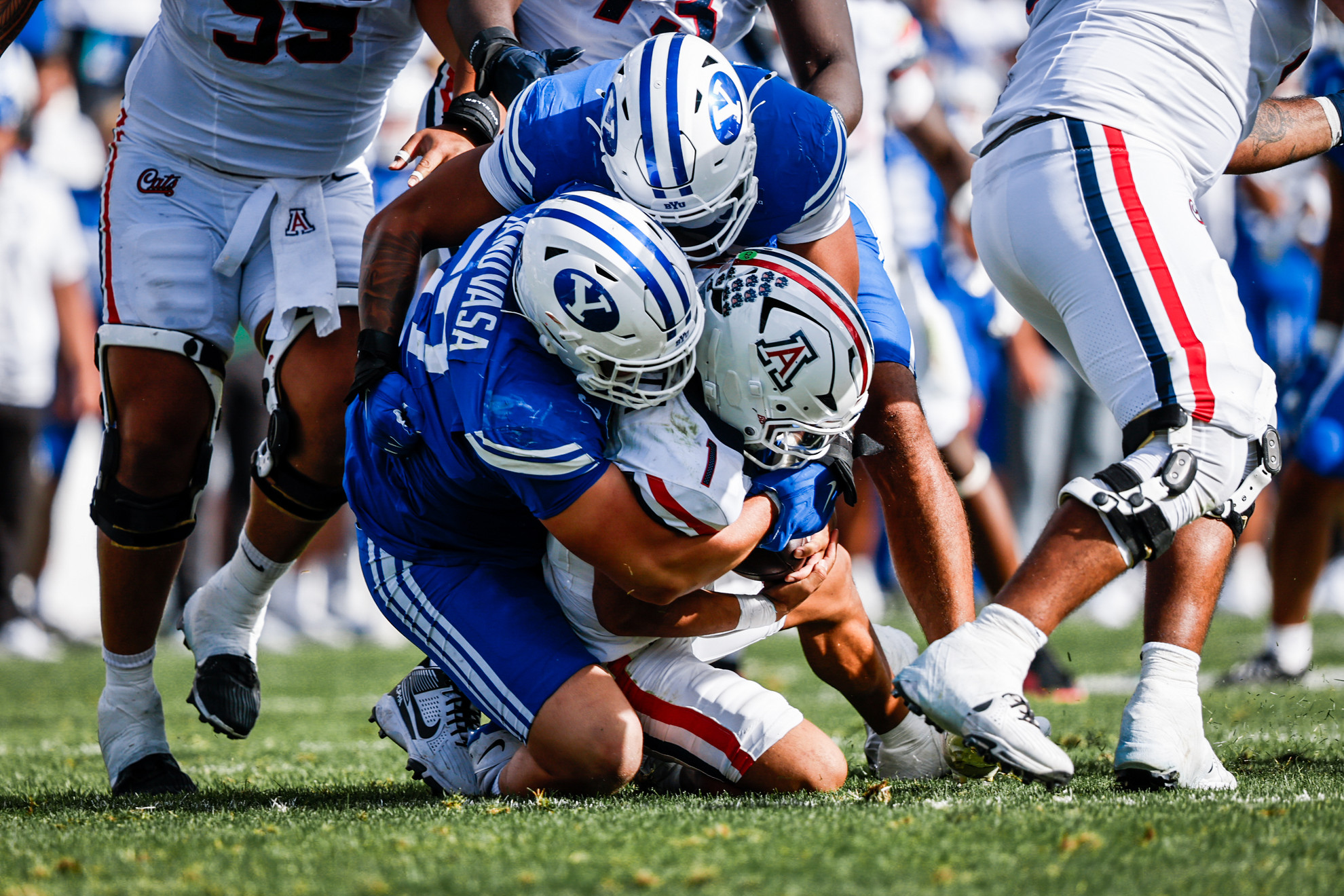 No. 15 Cougars Ride Second-Half Shutout to 28-17 Win Over Arizona