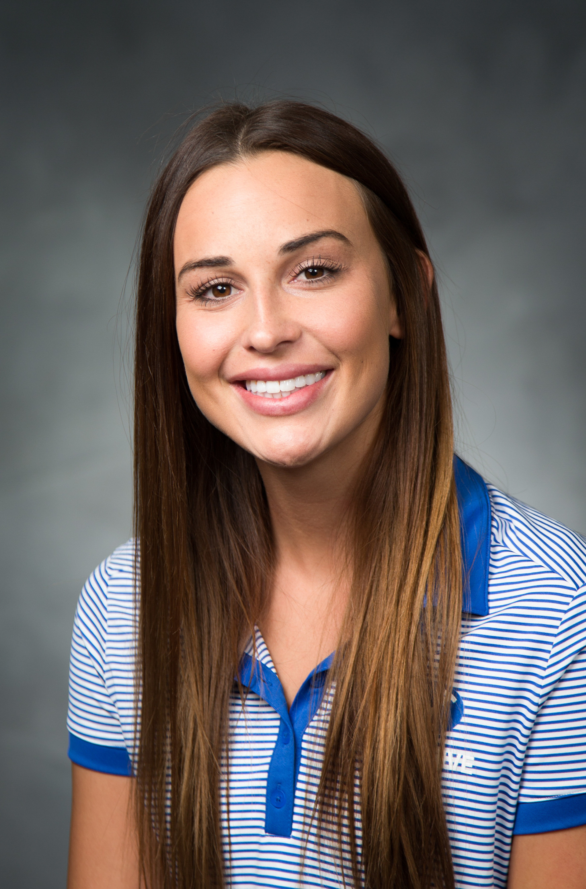 Lexi Johnson – renee alice photography, image size:1977x3000