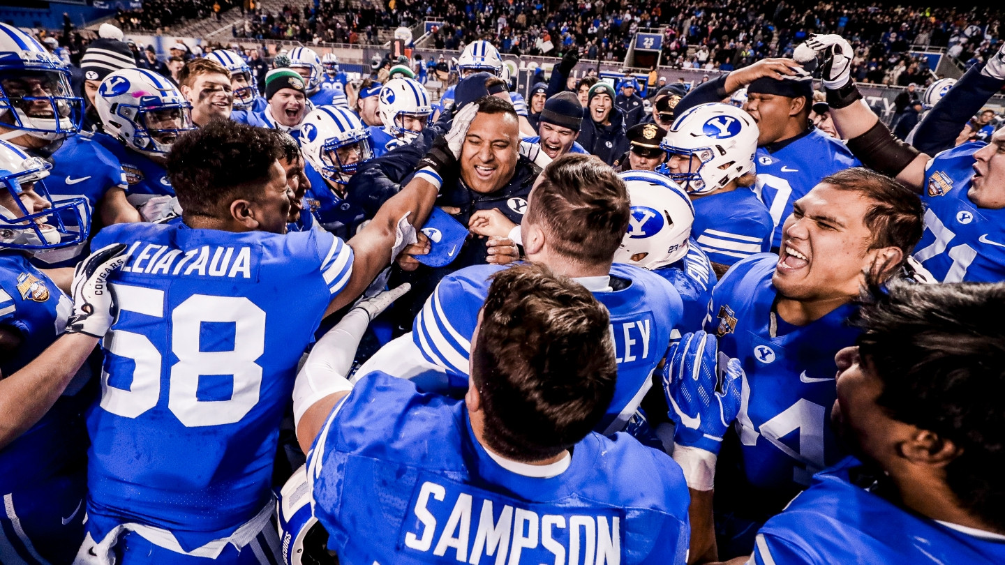 BYU QB Zach Wilson a perfect 18 for 18 in Idaho Potato Bowl win