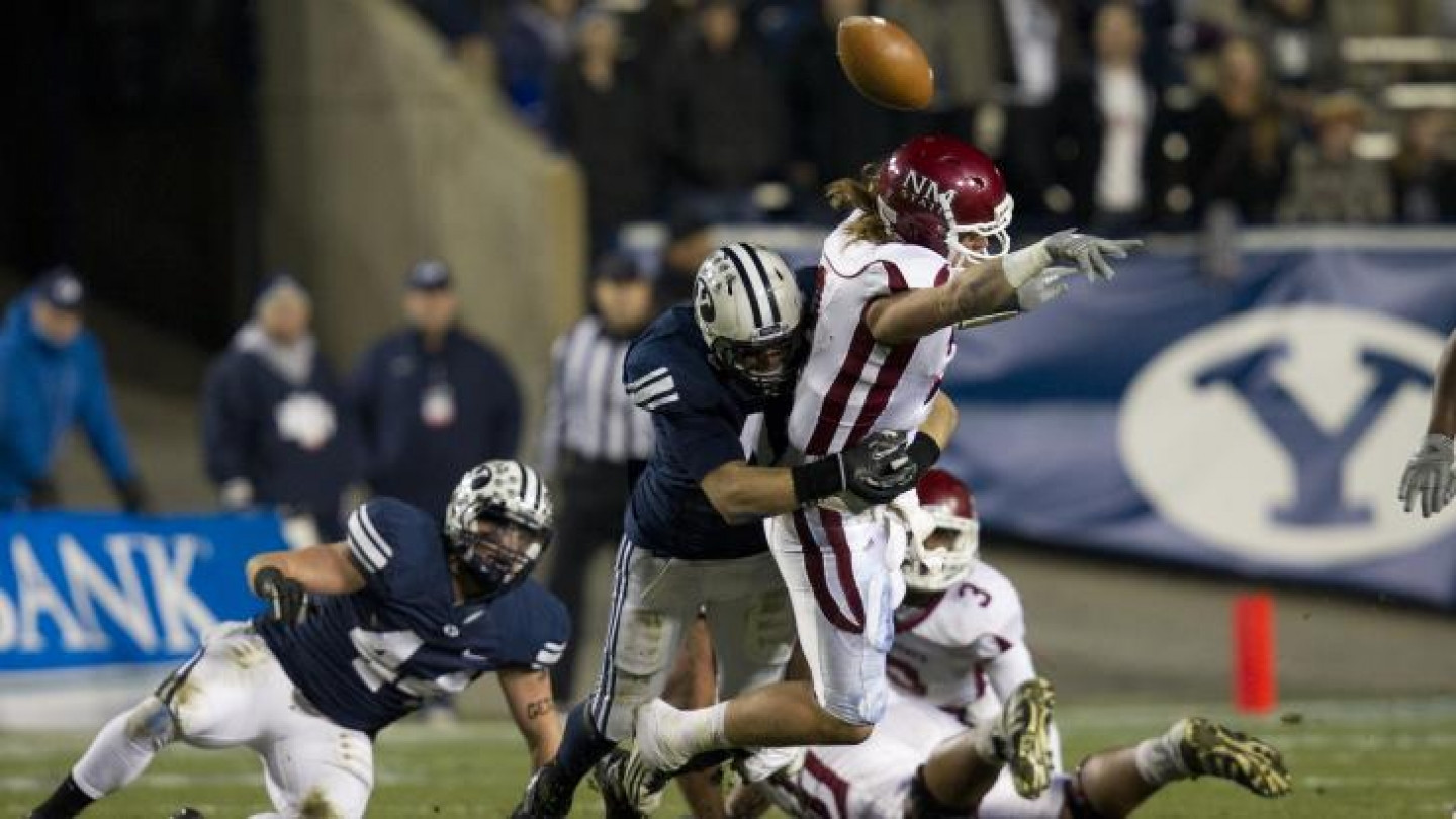 Kyle Van Noy headlines list of Utah ties still looking for an NFL home